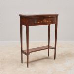 1589 3172 CONSOLE TABLE